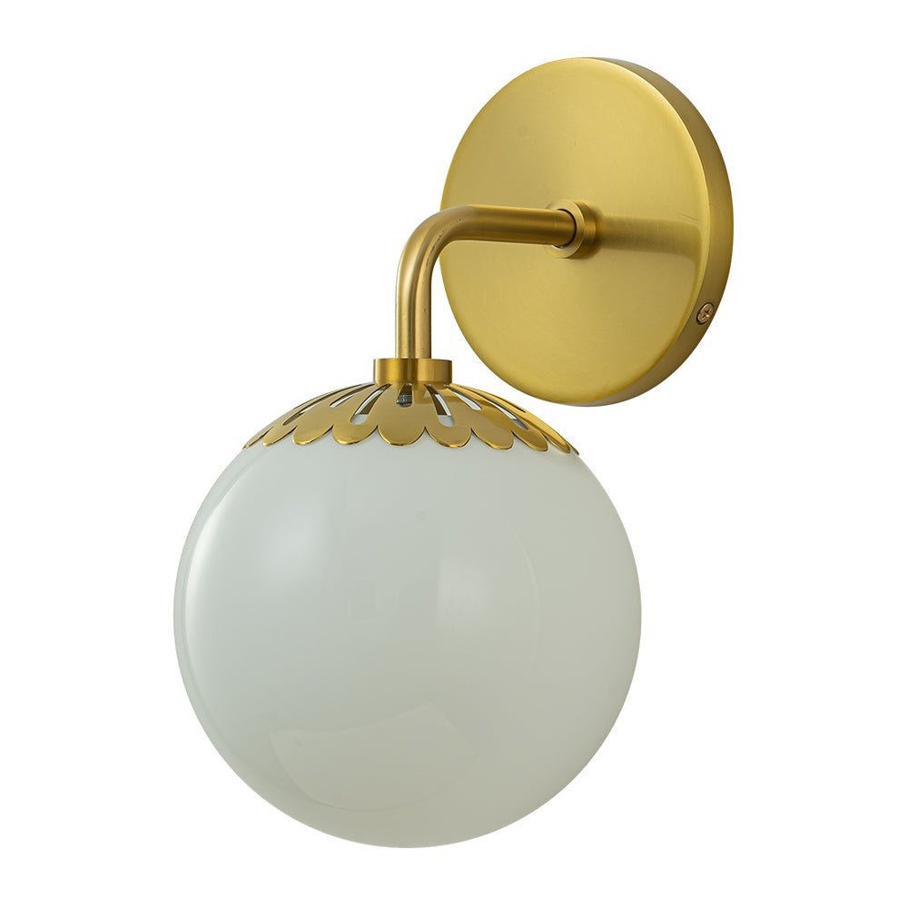 
Himinuli Daisy Opal Glass Wall Lamp Brass