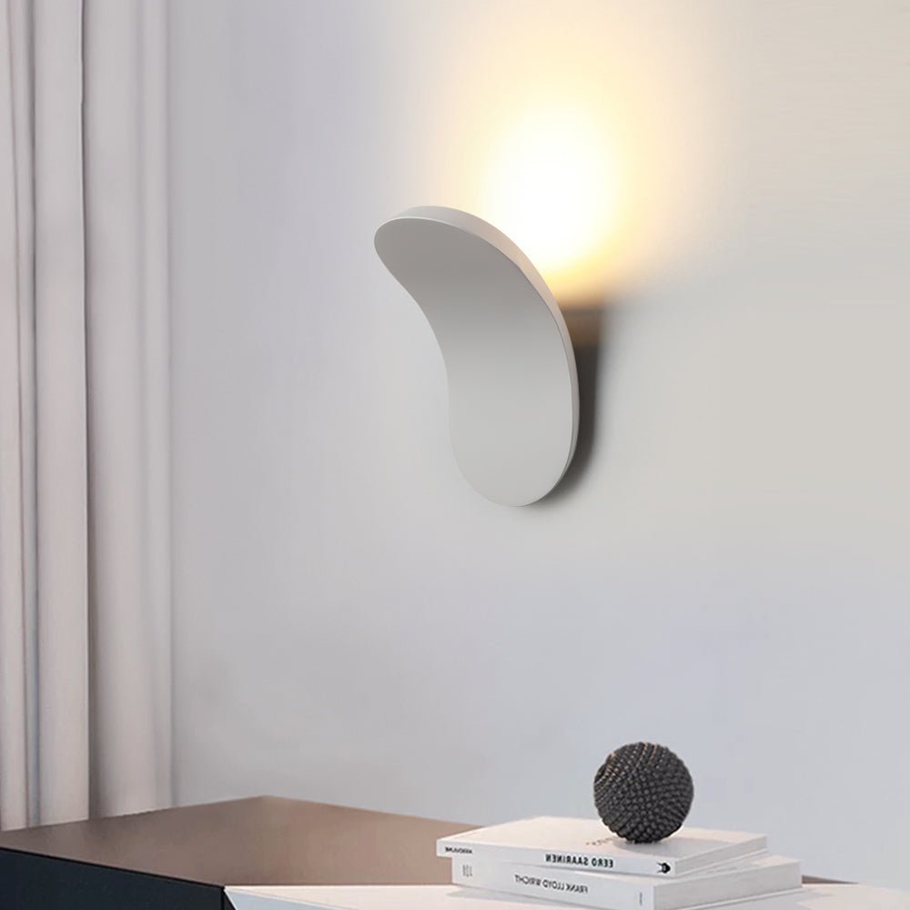 
Nordlys Modern Mini LED Metal Wall Sconce Bedside